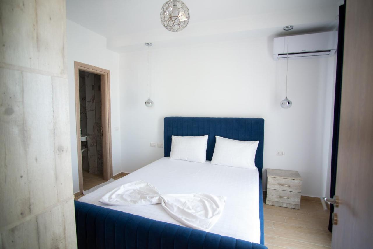 Proda Apartments Sarandë エクステリア 写真
