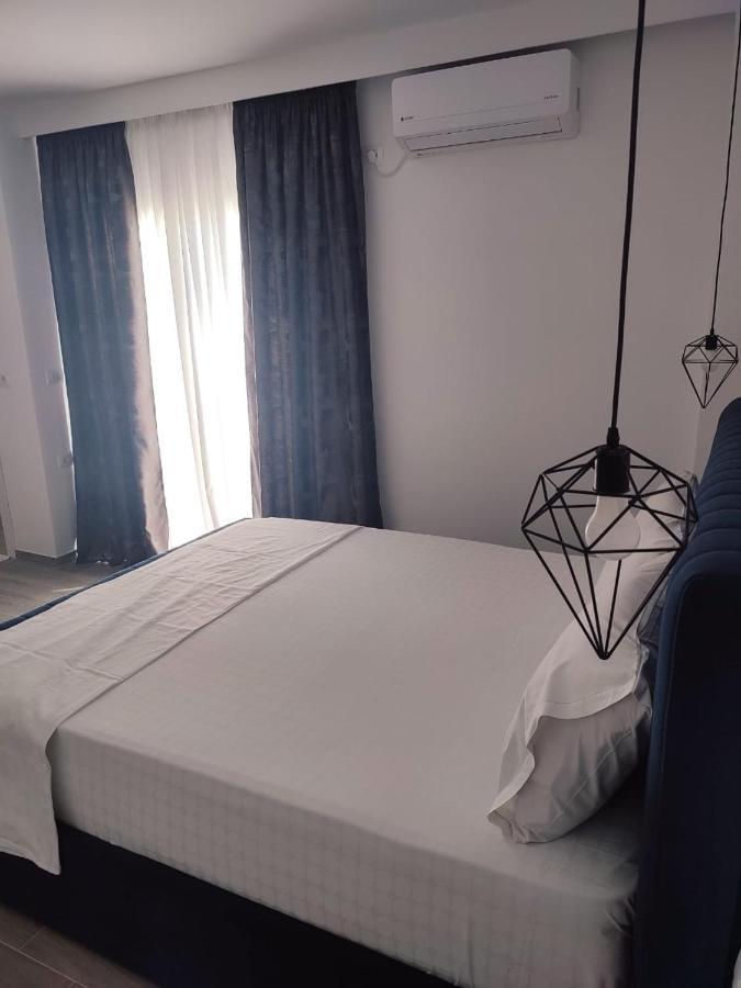 Proda Apartments Sarandë エクステリア 写真