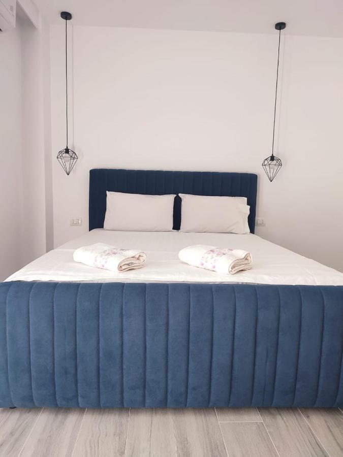 Proda Apartments Sarandë エクステリア 写真