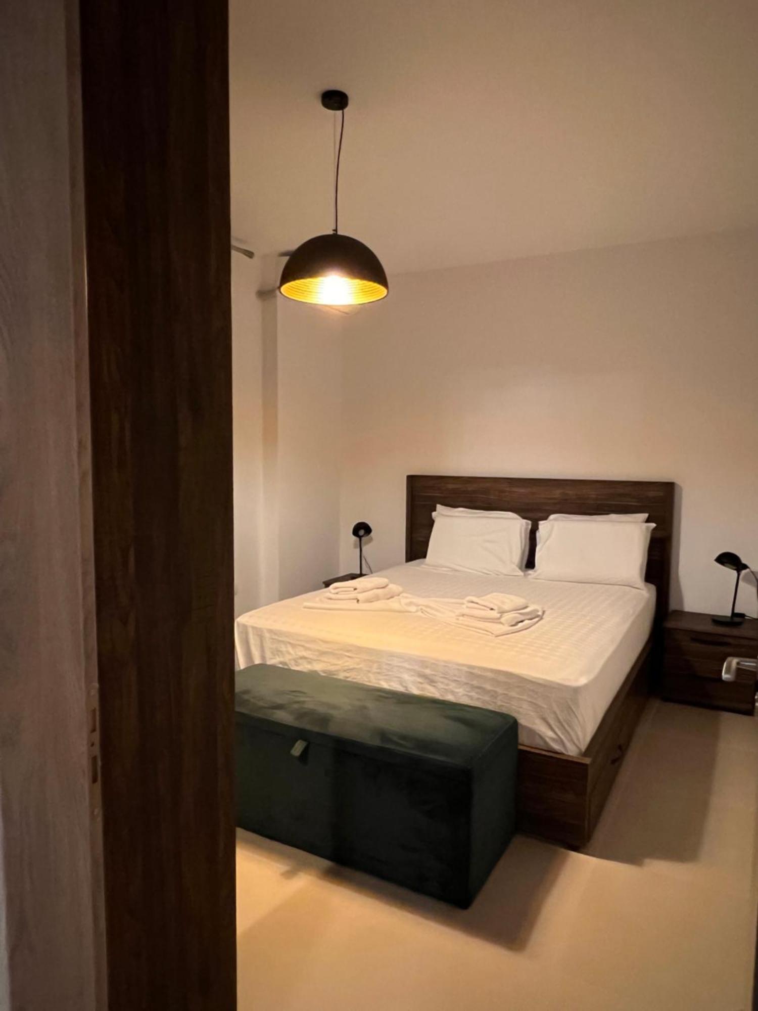 Proda Apartments Sarandë エクステリア 写真